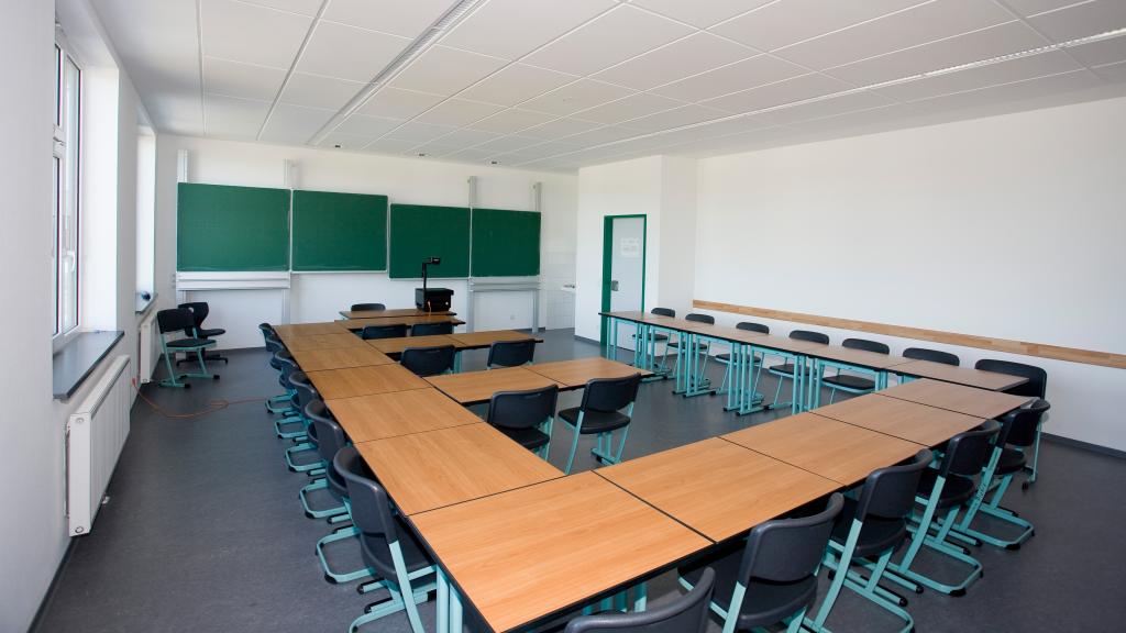 Salle de classe dans le bâtiment scolaire modulaire du collège professionnel de Wipperfürth